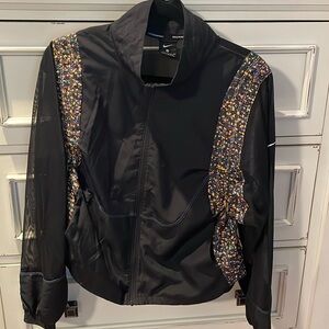 Nike running jacket with mesh